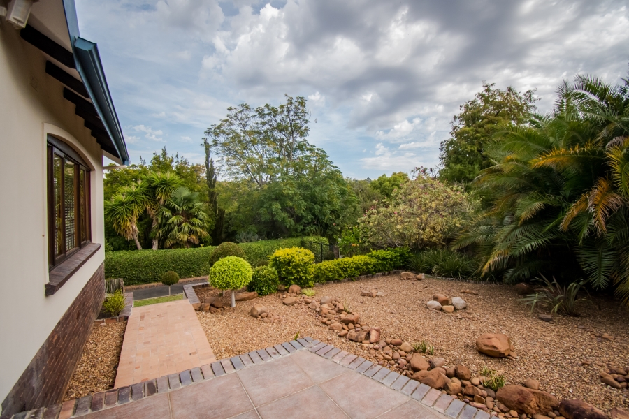 4 Bedroom Property for Sale in La Sandra Western Cape